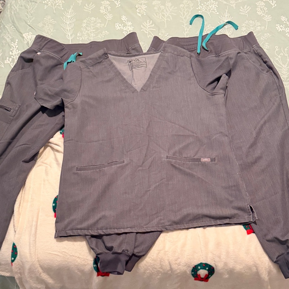 Figs Technical Collection in Gray